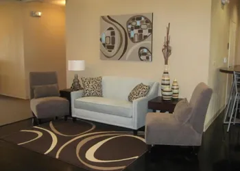 Ambassador Inn & Suites hotel thumbnail 2