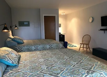 Captain's Cove hotel thumbnail 4