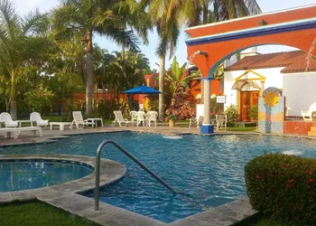 Hotel Hacienda Flamingos hotel thumbnail 2