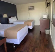 Sunset Inn hotel detail image 4