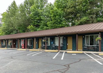 Townsend River Breeze Inn hotel thumbnail 2