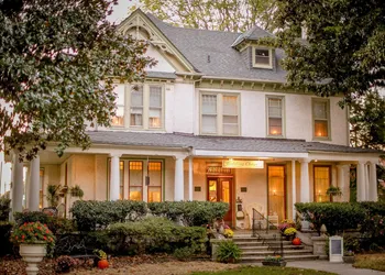 The Magnolia House Inn hotel thumbnail 2