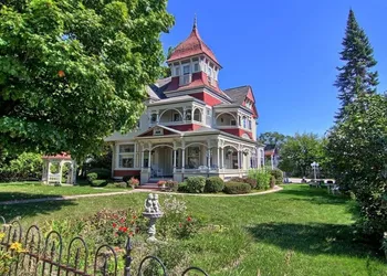 Grand Victorian B&B Inn hotel thumbnail 2