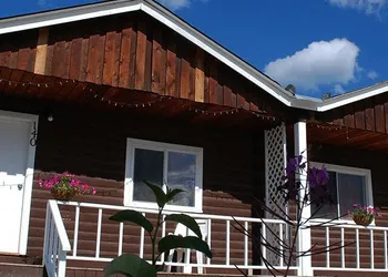 Triple J Hotel & Cabins hotel thumbnail 2