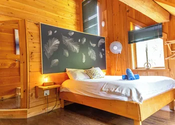 Auberge Couleurs de France hotel thumbnail 6