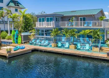 Latitude 26 Waterfront Boutique Resort - Bonita Springs hotel thumbnail 7