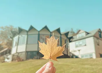 Apple Tree Inn hotel thumbnail 2