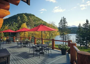 Tyax Lodge & Heliskiing hotel thumbnail 2