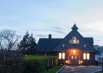 Reynolds Mansion B&B hotel thumbnail 2