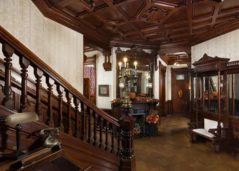 Reynolds Mansion B&B hotel thumbnail 7