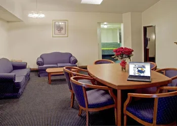 Americas Best Value Inn & Suites Los Angeles Downtown SW hotel thumbnail 4