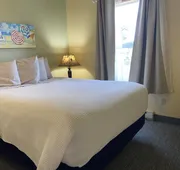 Sea Breeze Court hotel detail image 4
