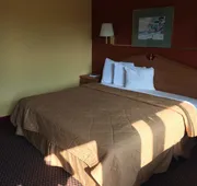 Super 7 Inn hotel detail image 7