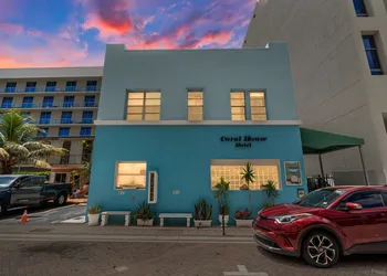 The Coral House Motel hotel thumbnail 2