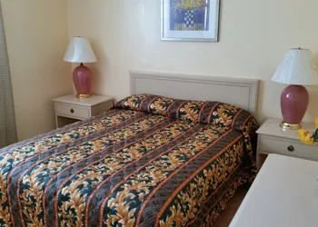 Lago Mar Motel and Apartments hotel thumbnail 5