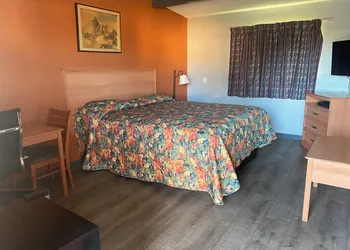 Valley Motel hotel thumbnail 8