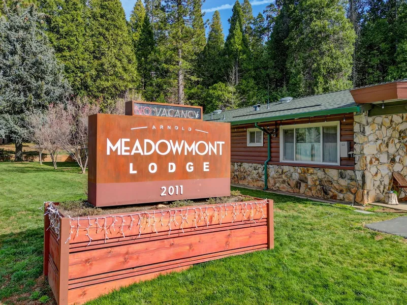 Arnold Meadowmont Lodge hotel detail image 2