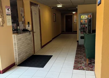 Motel Sun Inn hotel thumbnail 6