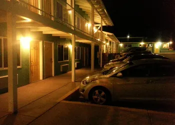 Villa Motel hotel thumbnail 4