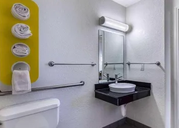 Motel 6 Beatty NV - Death Valley hotel thumbnail 3