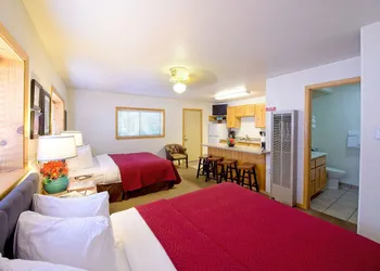 Thunderbird Lodge hotel thumbnail 3