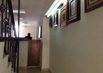Suites Los Arcos hotel thumbnail 7