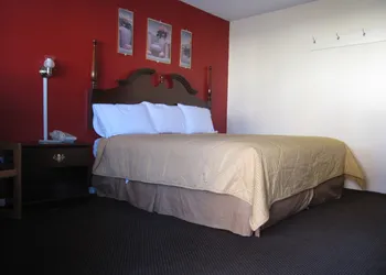 Palace Inn hotel thumbnail 5