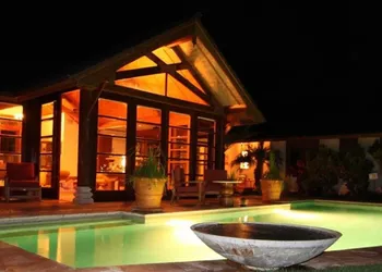 Ho'oilo House hotel thumbnail 3