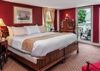 Samuel Durfee House B&B hotel thumbnail 6