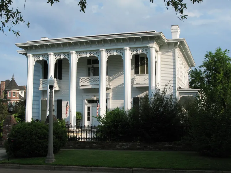Shadowlawn Bed & Breakfast hotel detail image 2