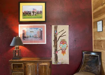 Lazy Bear Lodge hotel thumbnail 6