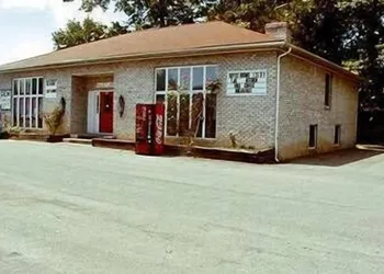 Valley Lodge Motel hotel thumbnail 3