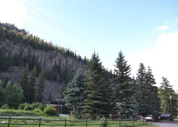 Wolf Creek Ranch Ski Lodge hotel thumbnail 4