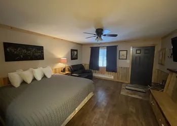 Wolf Creek Ranch Ski Lodge hotel thumbnail 7