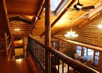 Chalet of Canandaigua hotel thumbnail 5