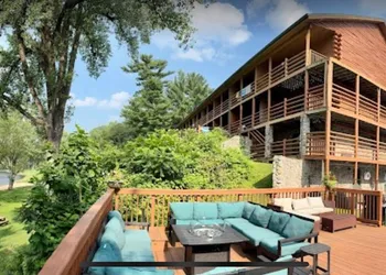 Cedar Lodge and Settlement hotel thumbnail 4