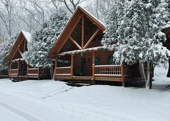 Cedar Lodge and Settlement hotel thumbnail 5