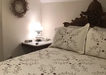 Alpine Haus Bed & Breakfast Inn hotel thumbnail 5