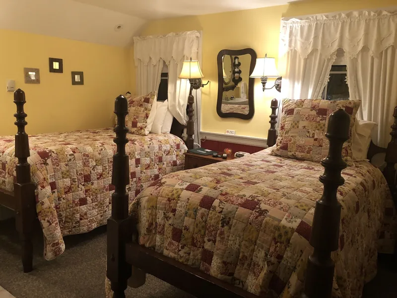 Alpine Haus Bed & Breakfast Inn hotel detail image 6