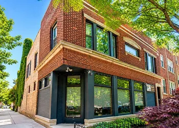 House 5863 - Chicago Bed and Breakfast hotel thumbnail 2