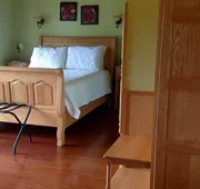 Garden Gate Get-A-Way Bed & Breakfast hotel detail image 7
