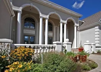 Claremont Inn & Winery hotel thumbnail 8