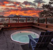 Mountain Goat Lodge hotel detail image 7