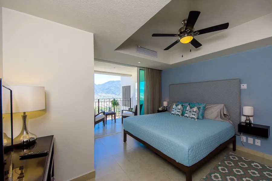 Grand Venetian Condominium hotel detail image 6