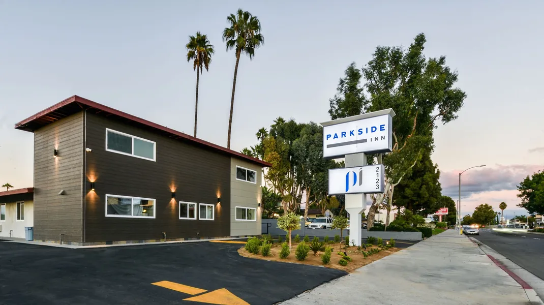 Parkside Inn Anaheim hotel detail image 2