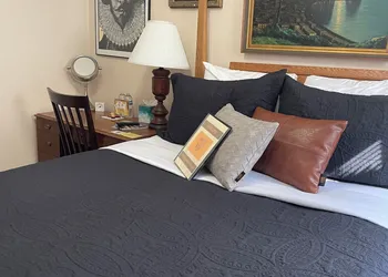 Ray's Bucktown B&B hotel thumbnail 7