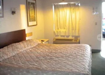 Heritage Inn hotel thumbnail 2