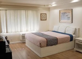 777 Motor Inn hotel thumbnail 7