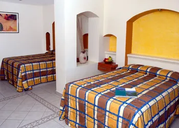 Del Real Hotel & Suites hotel thumbnail 8