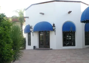 Quality Inn Nuevo Laredo hotel thumbnail 7